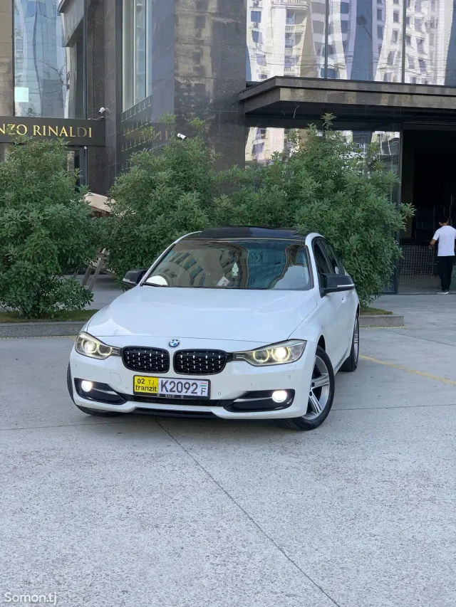 BMW 3 series 2012 · 2.0 AT