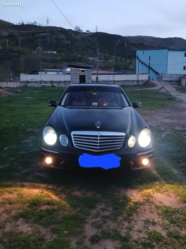 Mercedes-Benz E class 2008 · 3.5 AT