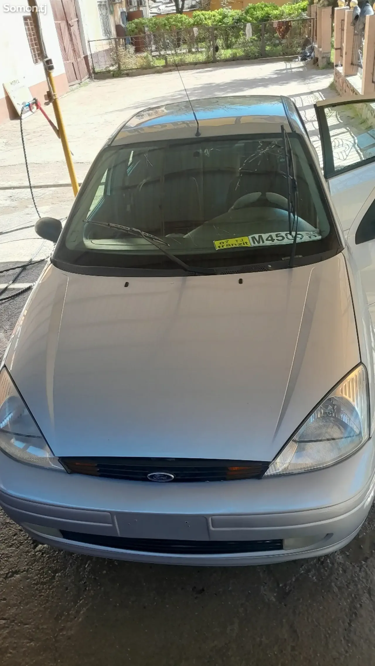 Ford Focus 2001 · 1.9 AT