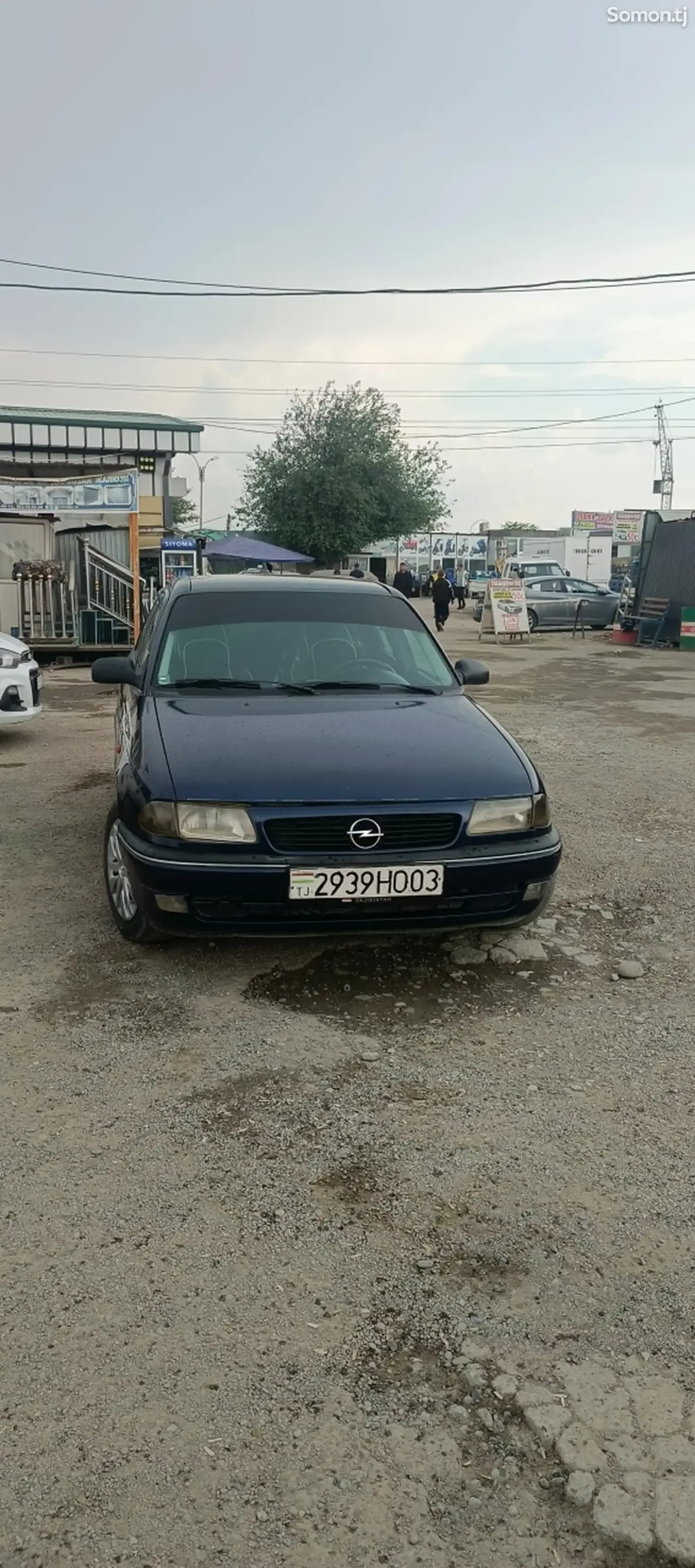 Opel Astra F 1996 · 1.6 MT