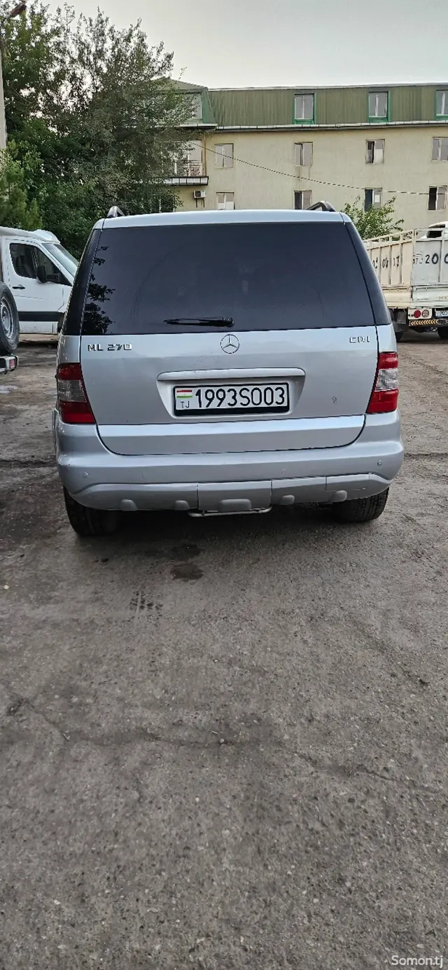 Mercedes-Benz ML class 2002 · 2.7 AT