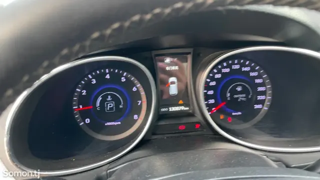 Hyundai Santa Fe 2014 · 2.4 AT