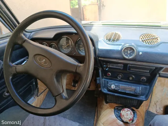 Lada (ВАЗ) 2106 1987 · 1.1 MT