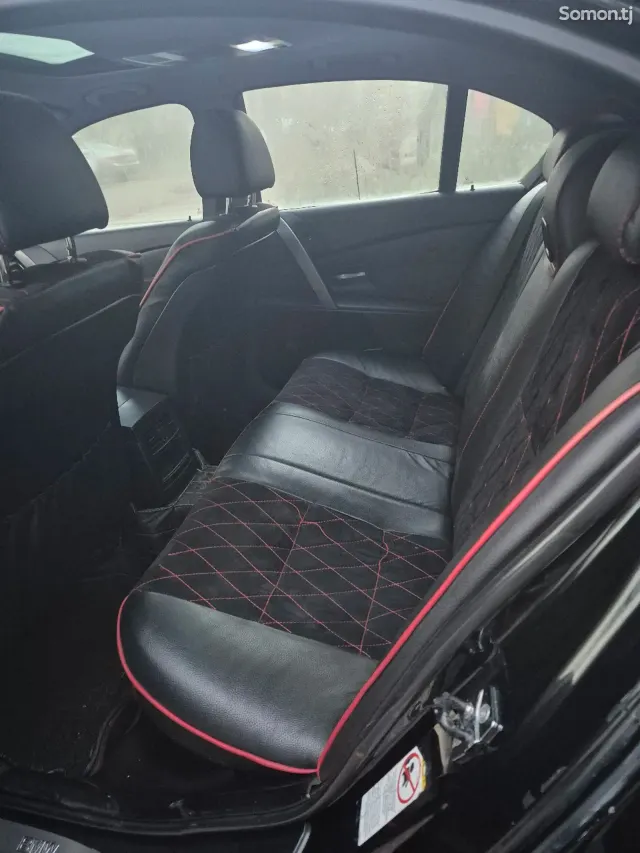 BMW 5 series 2004 · 3.0 AT