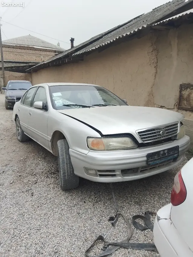 Nissan Cefiro 1997 · 2.0 AT