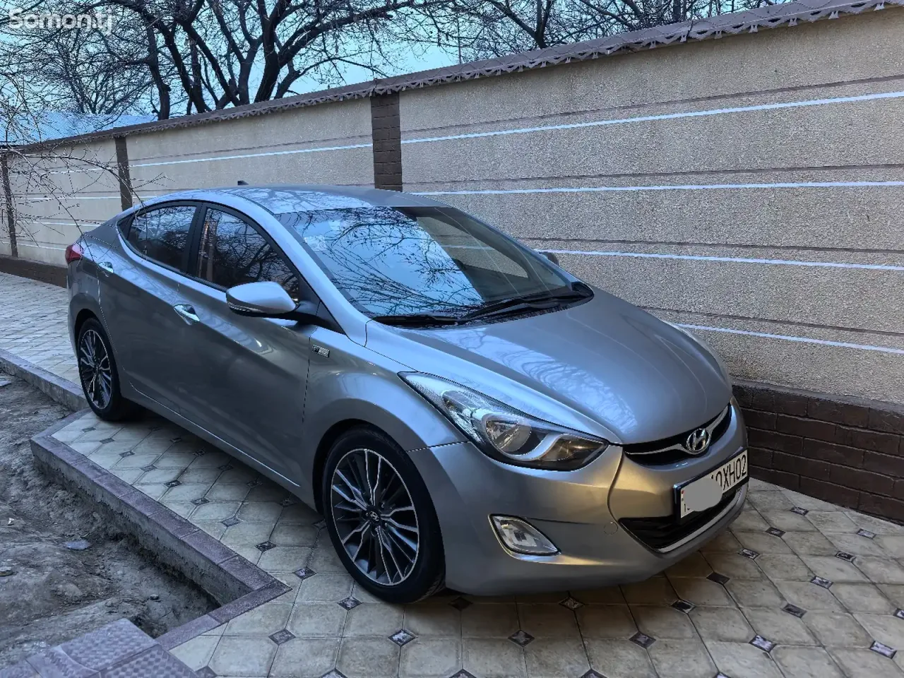 Hyundai Avante 2012 · 1.6 AT