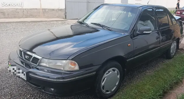 Daewoo Nexia 1995 · 1.6 MT