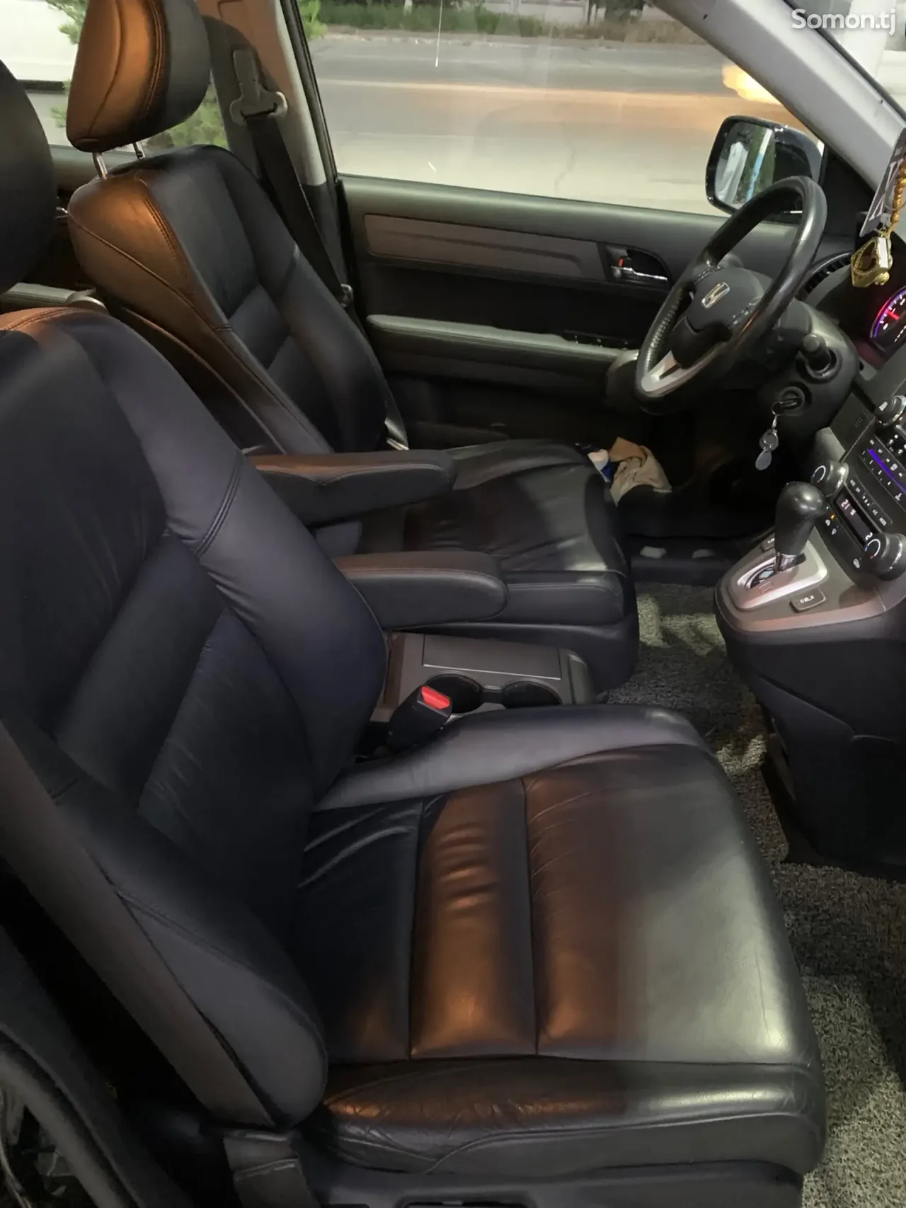 Honda CR-V 2009 · 2.4 AT
