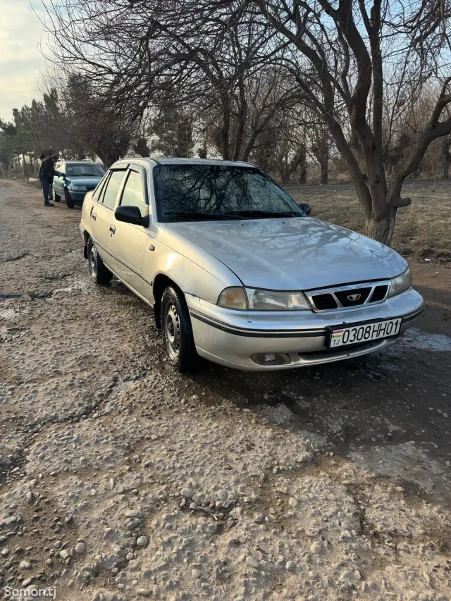 Daewoo Nexia 2003 · 1.6 MT