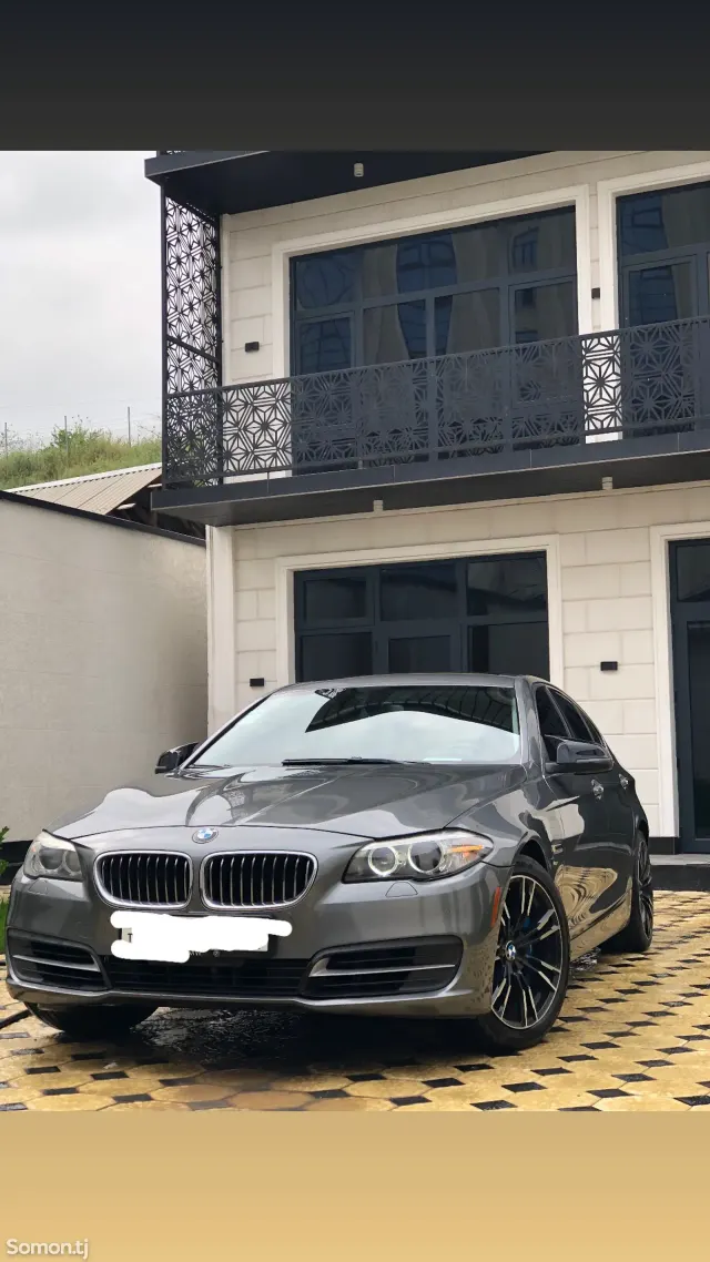 BMW 5 series 2014 · 2.0 AT