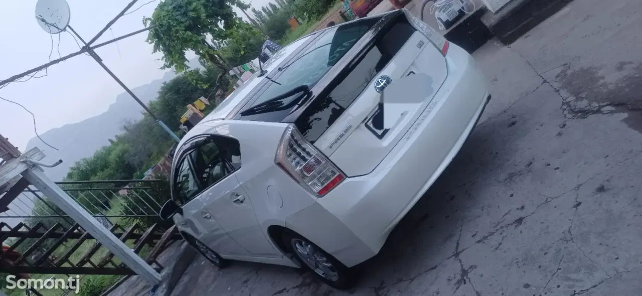 Toyota Prius 2010 · 1.8 CVT