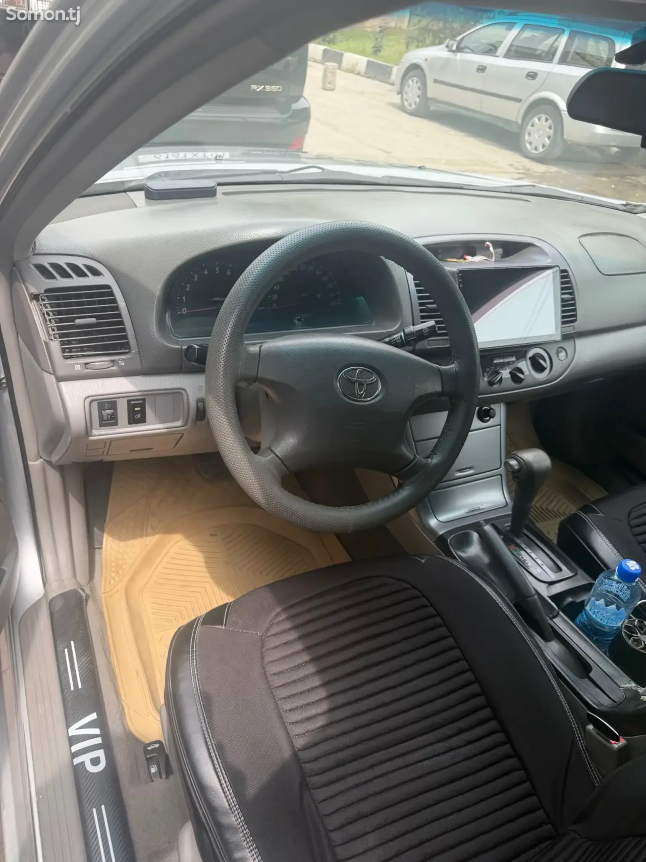 Toyota Camry 2006 · 2.4 AT
