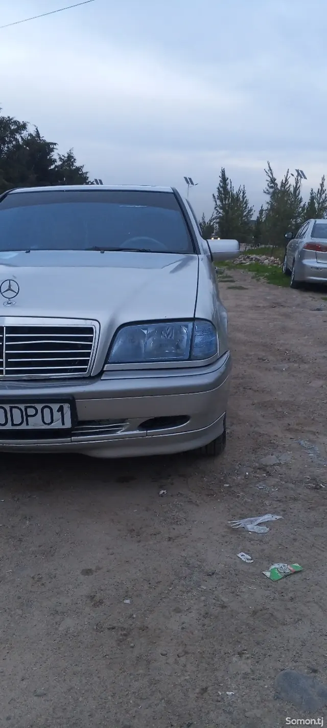 Mercedes-Benz C class 1998 · 2.0 AT