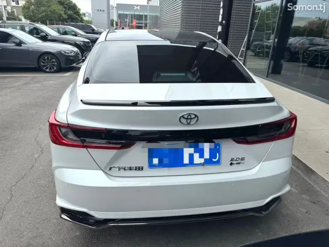 Toyota Camry 2025 · 2.0 AT