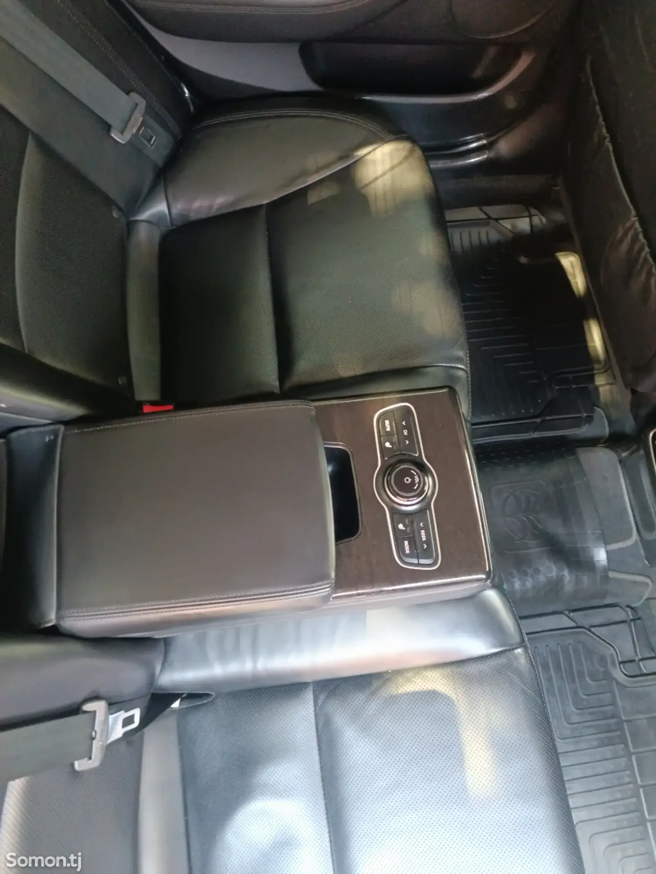Kia K7 2013 · 2.4 AT