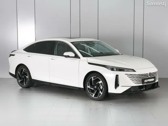 Changan Eado 2025 · AT