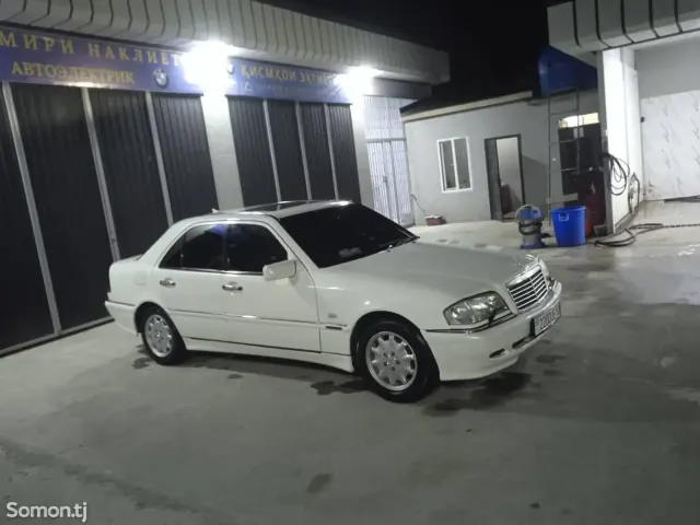 Mercedes-Benz C class 1999 · 1.8 AT