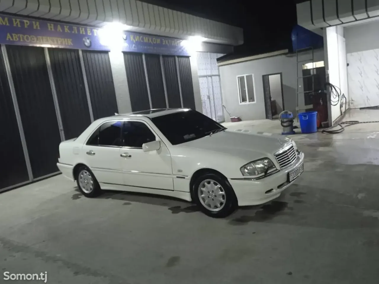 Mercedes-Benz C class 1999 · 1.8 AT