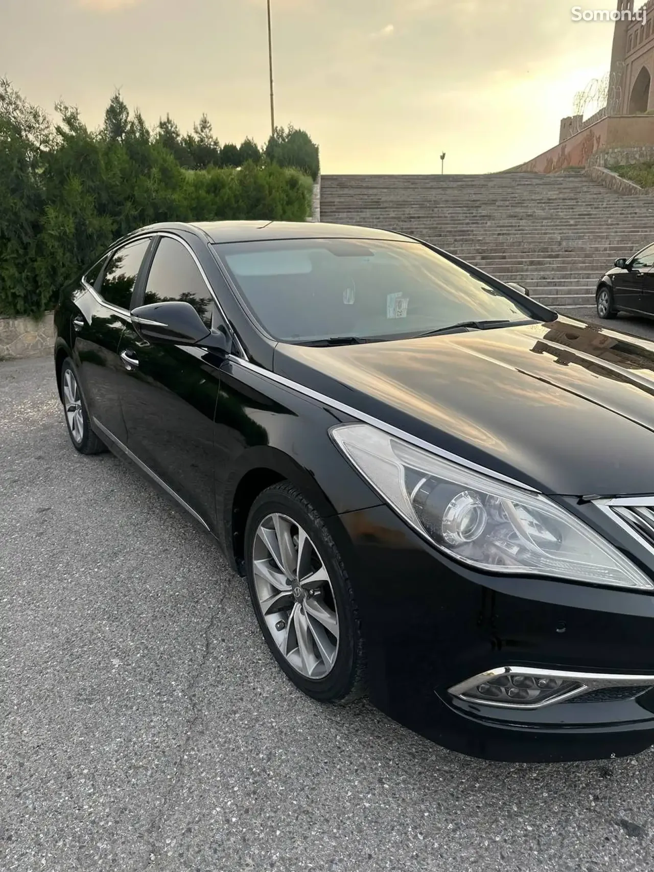 Hyundai Grandeur 2014 · 2.4 AT