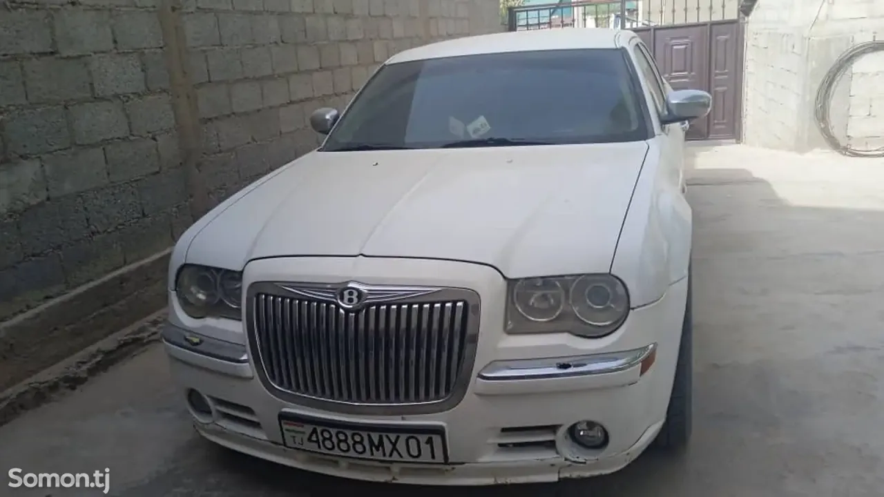 Chrysler 300C 2007 · 2.7 AT
