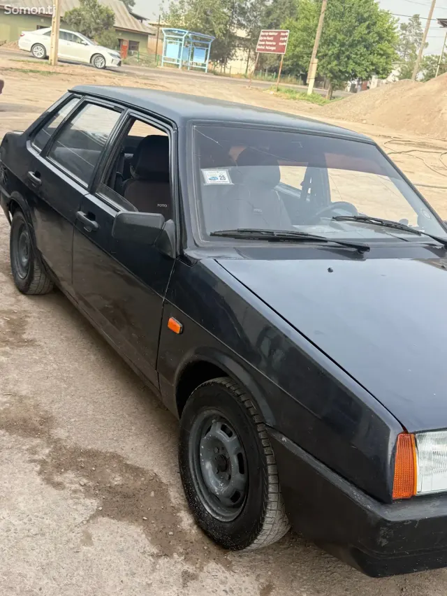 Lada (ВАЗ) 21099 2004 · 1.6 MT