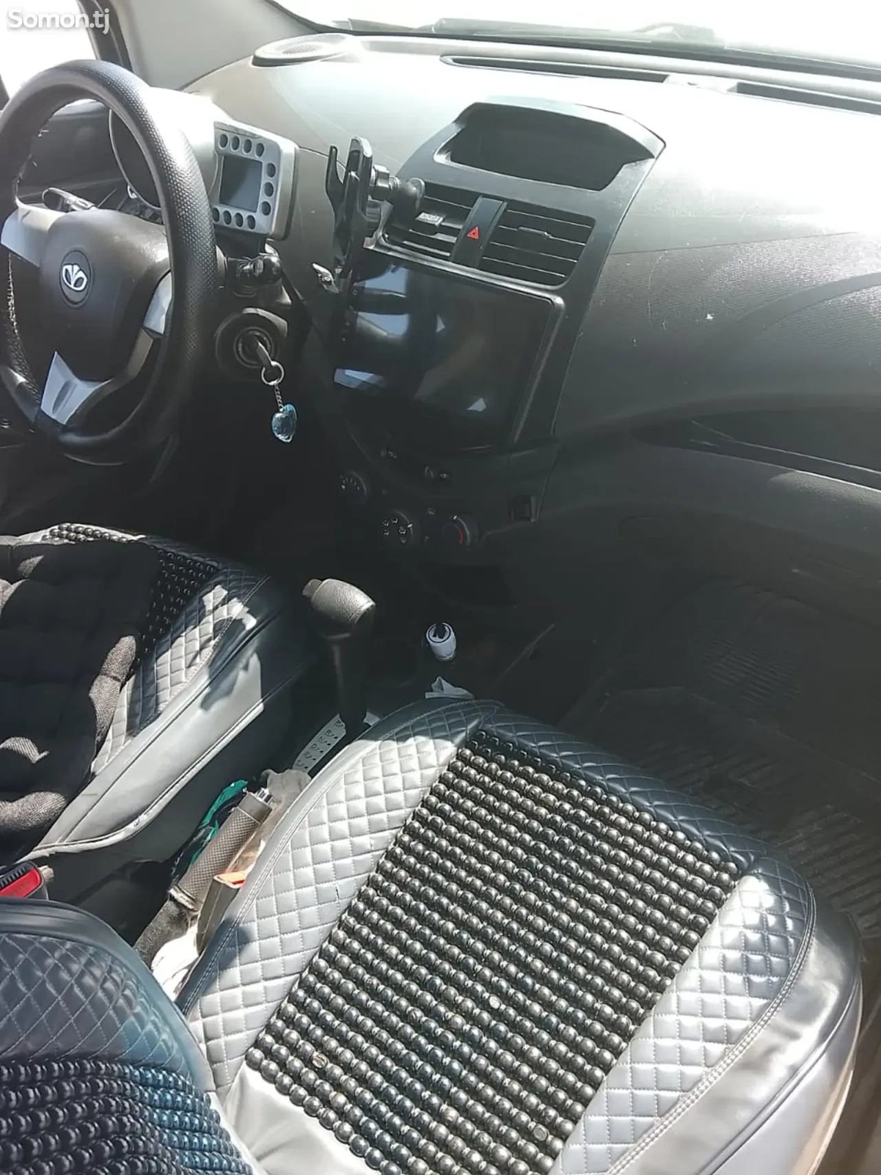 Chevrolet Spark 2011 · 1.3 AT