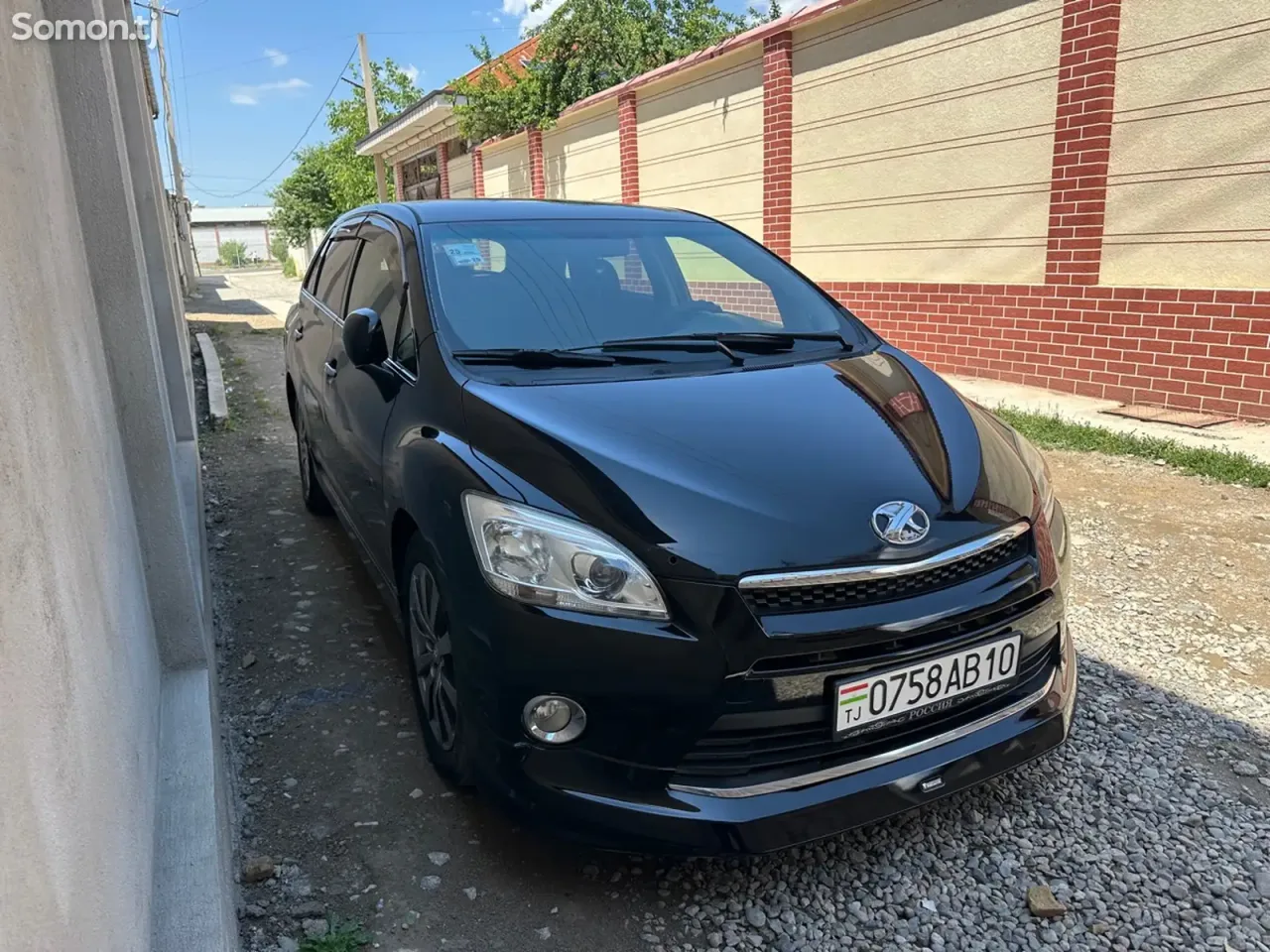 Toyota Mark X ZiO 2011 · 2.4 AT