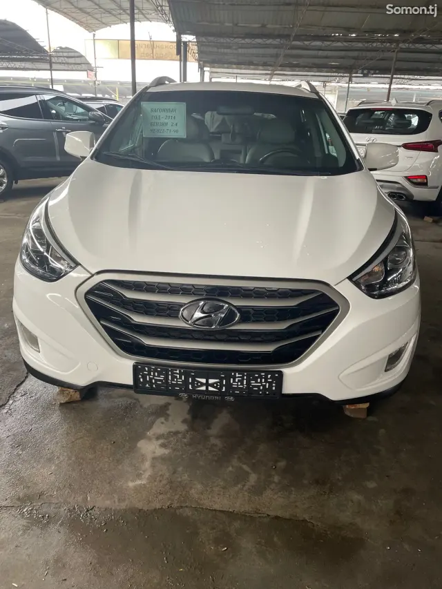 Hyundai Tucson 2014 · 2.4 AT