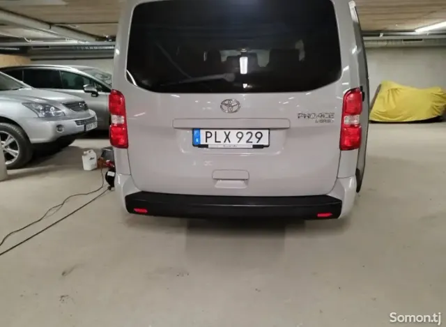Toyota ProAce 2017 · 1.6 MT