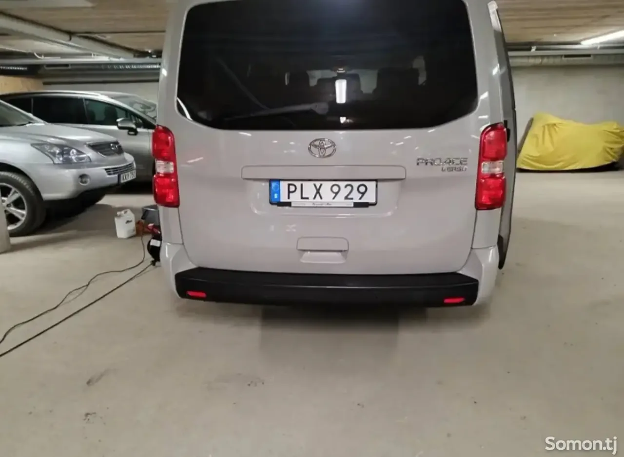 Toyota ProAce 2017 · 1.6 MT