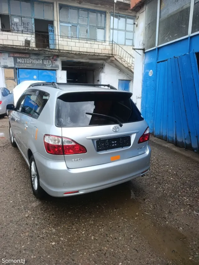Toyota Ipsum 2009 · 2.4 AT
