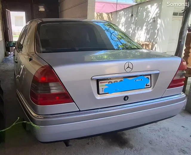 Mercedes-Benz C class 1994 · 1.8 MT