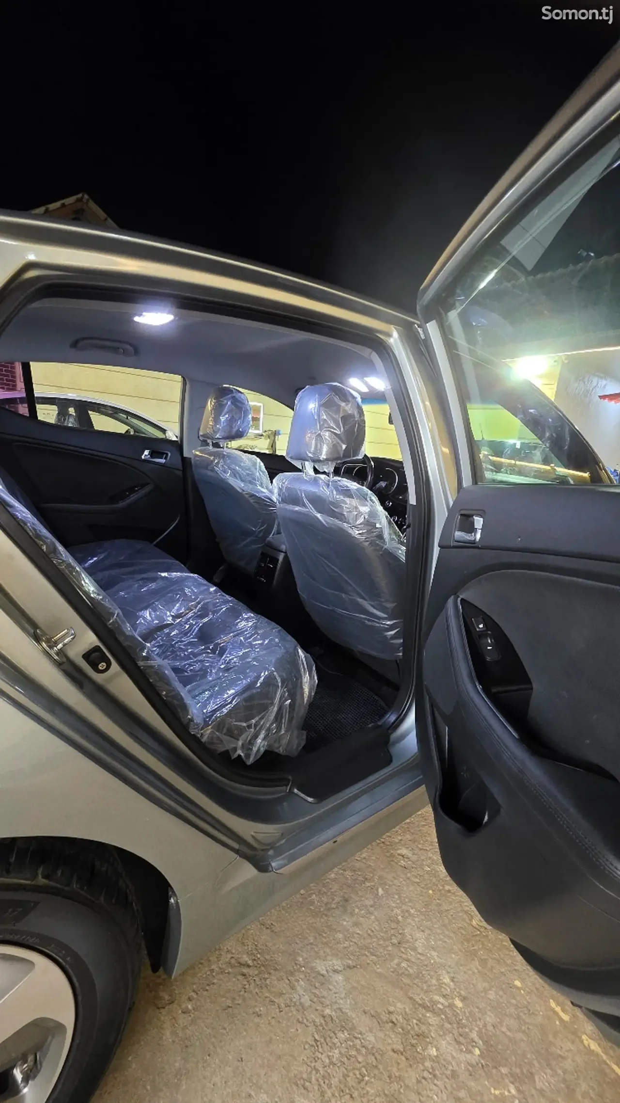 Kia K5 2014 · 2.0 AT