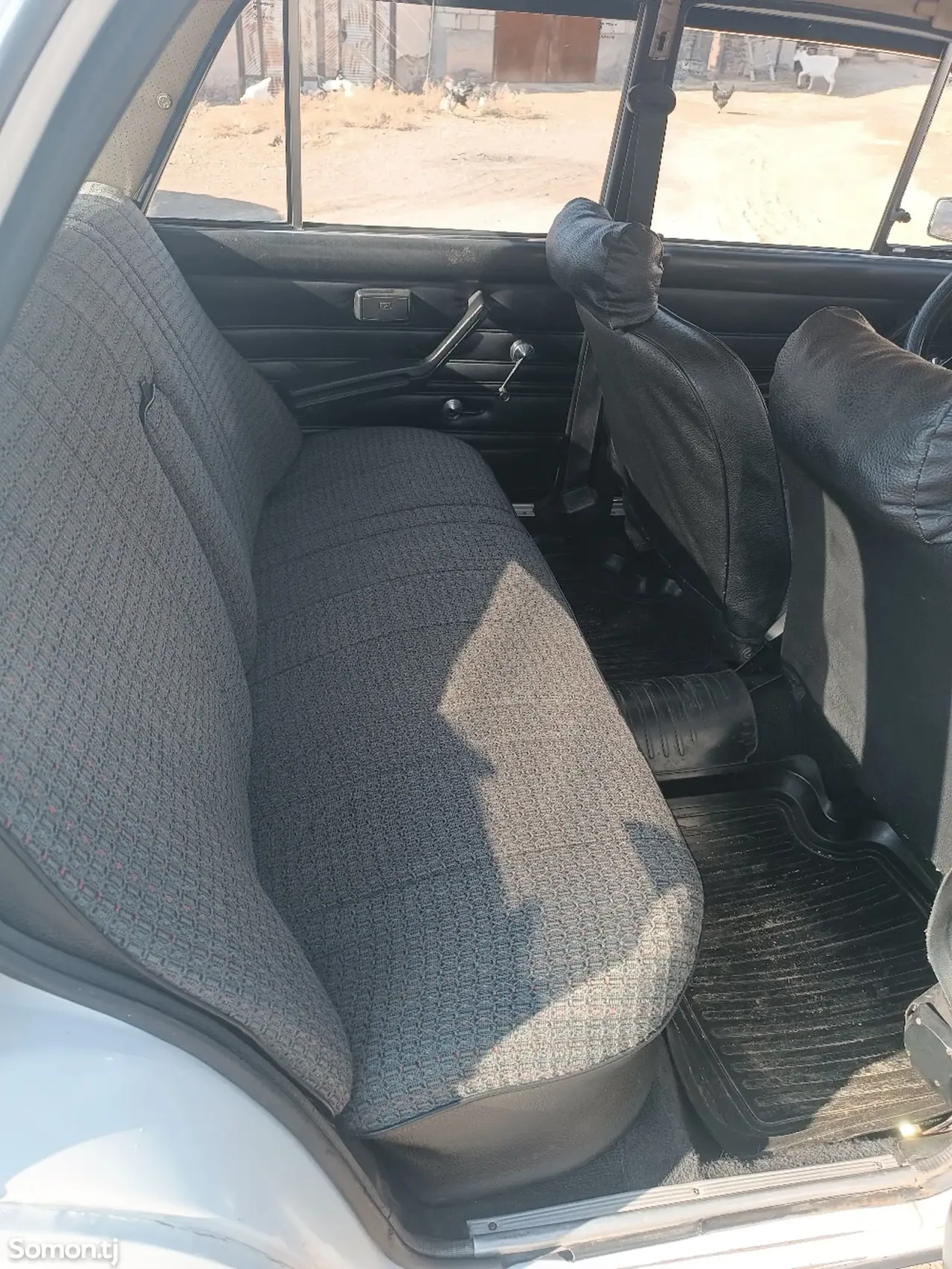 Lada (ВАЗ) 2106 2001 · 1.6 MT