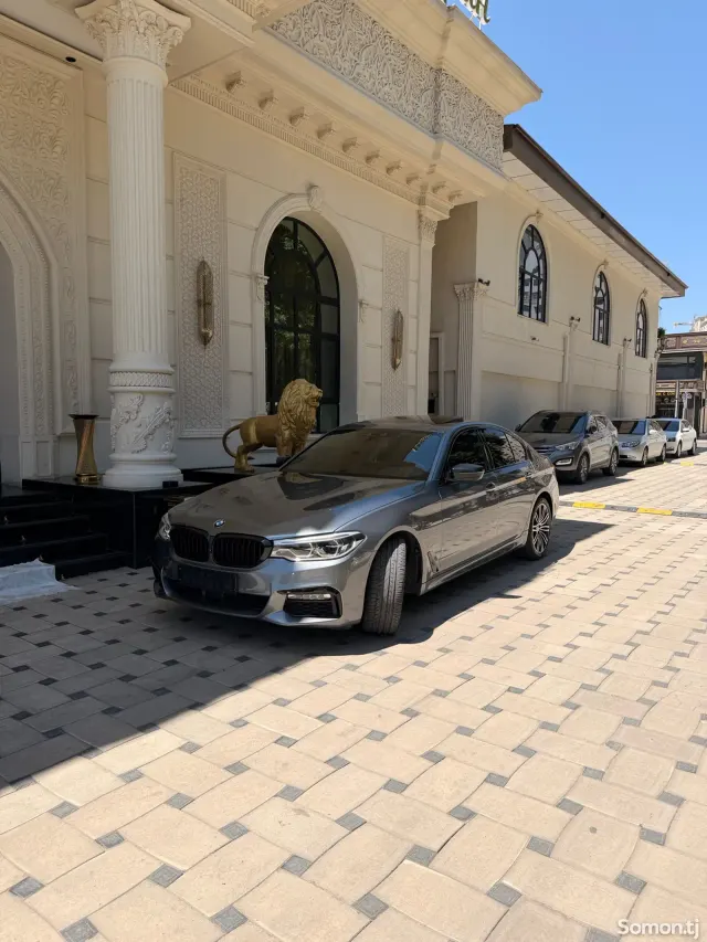 BMW 5 series 2017 · 3.0 AT