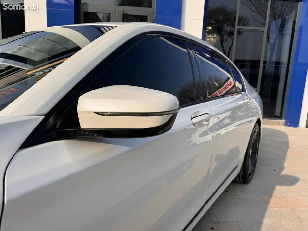 BMW 7 series 2017 · 3.0 AT