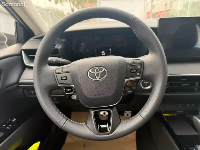 Toyota Camry 2026 · 2.0 AT