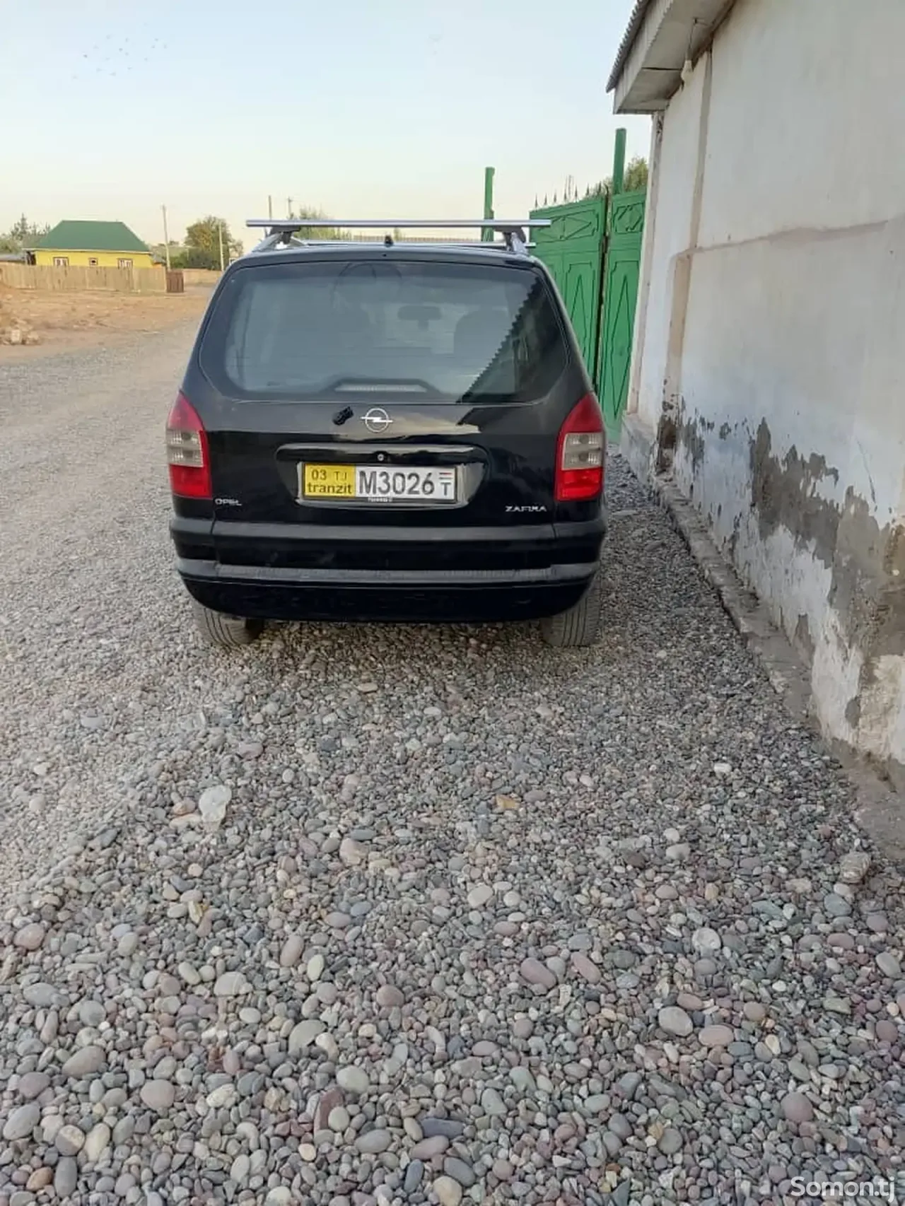 Opel Zafira 2003 · 2.0 MT