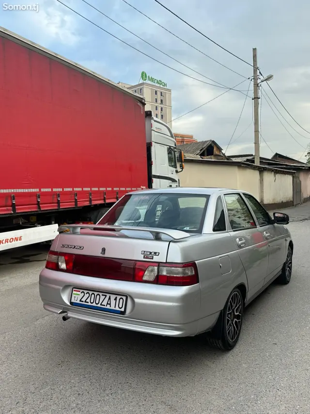 Lada (ВАЗ) 2110 2005 · 1.6 MT