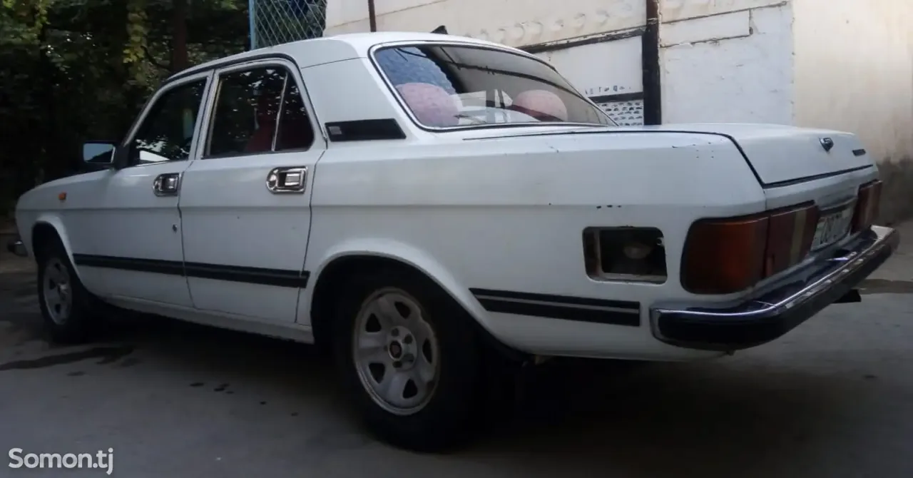 ГАЗ 3102 2000 · 2.0 MT