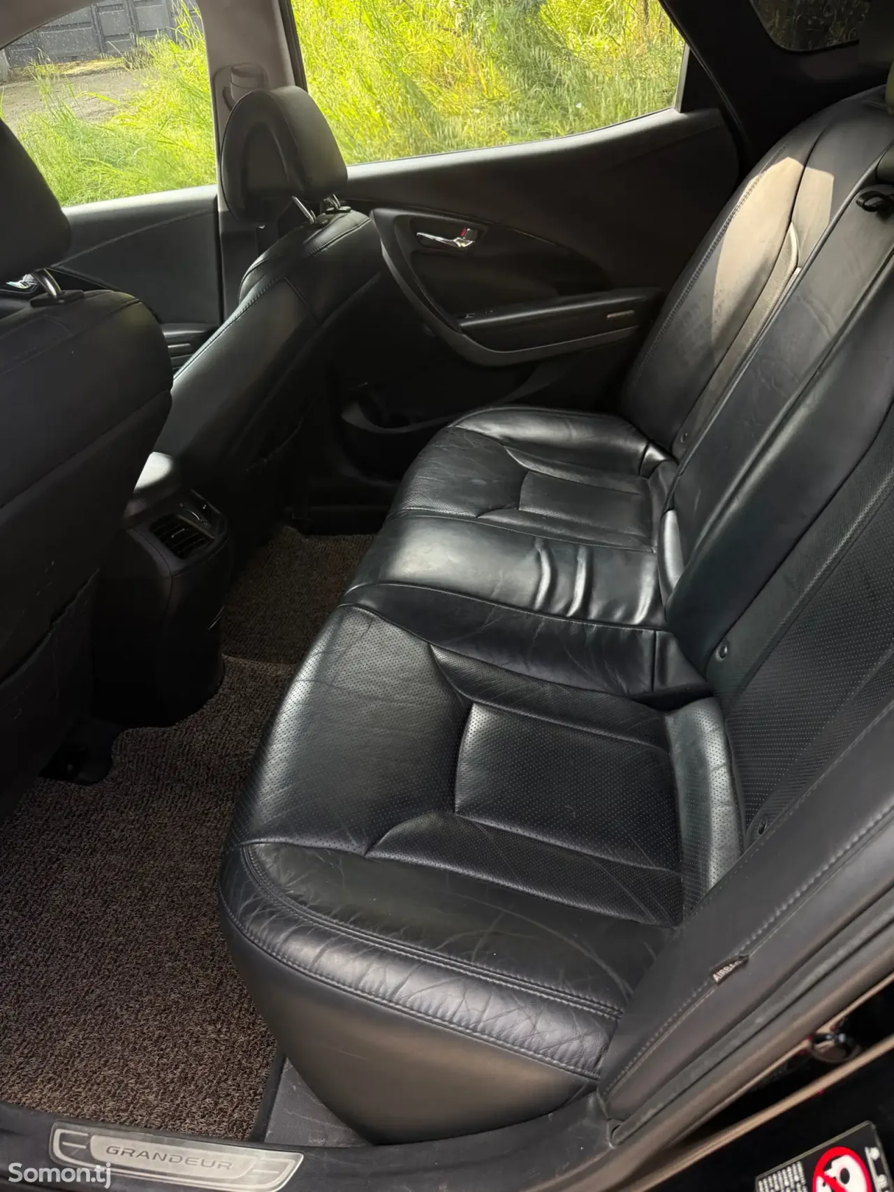 Hyundai Grandeur 2014 · 2.4 AT