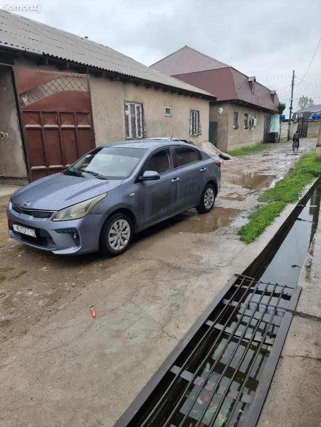 Kia Rio 2019 · 1.4 MT