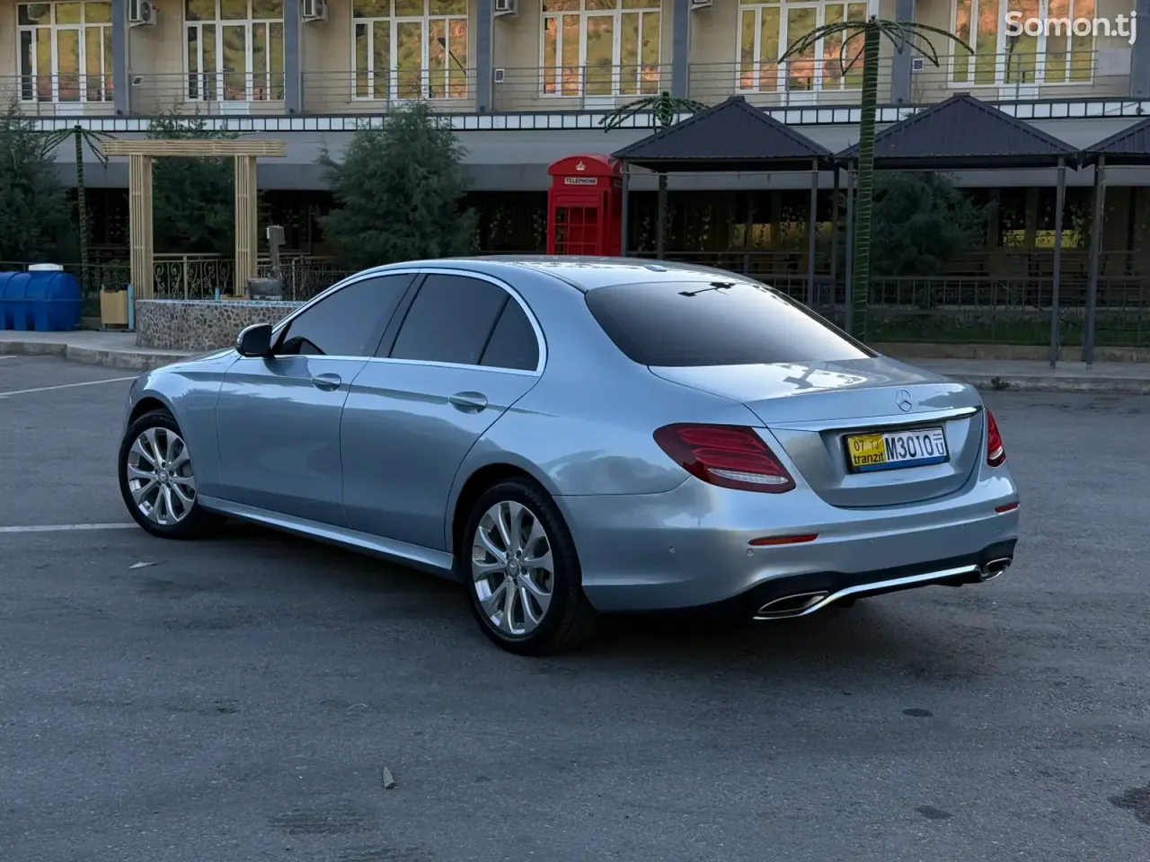 Mercedes-Benz E class 2017 · 2.0 AT
