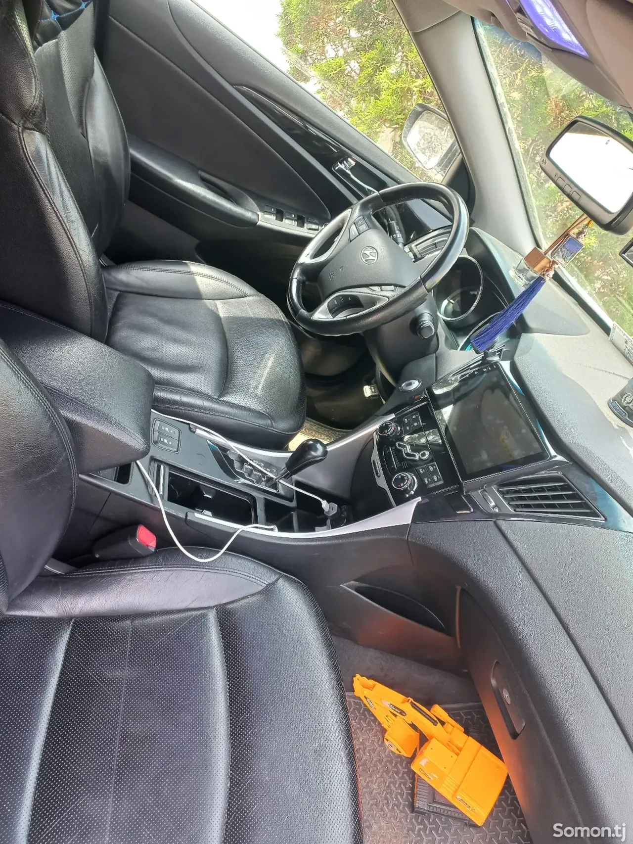 Hyundai Sonata 2010 · 2.0 AT