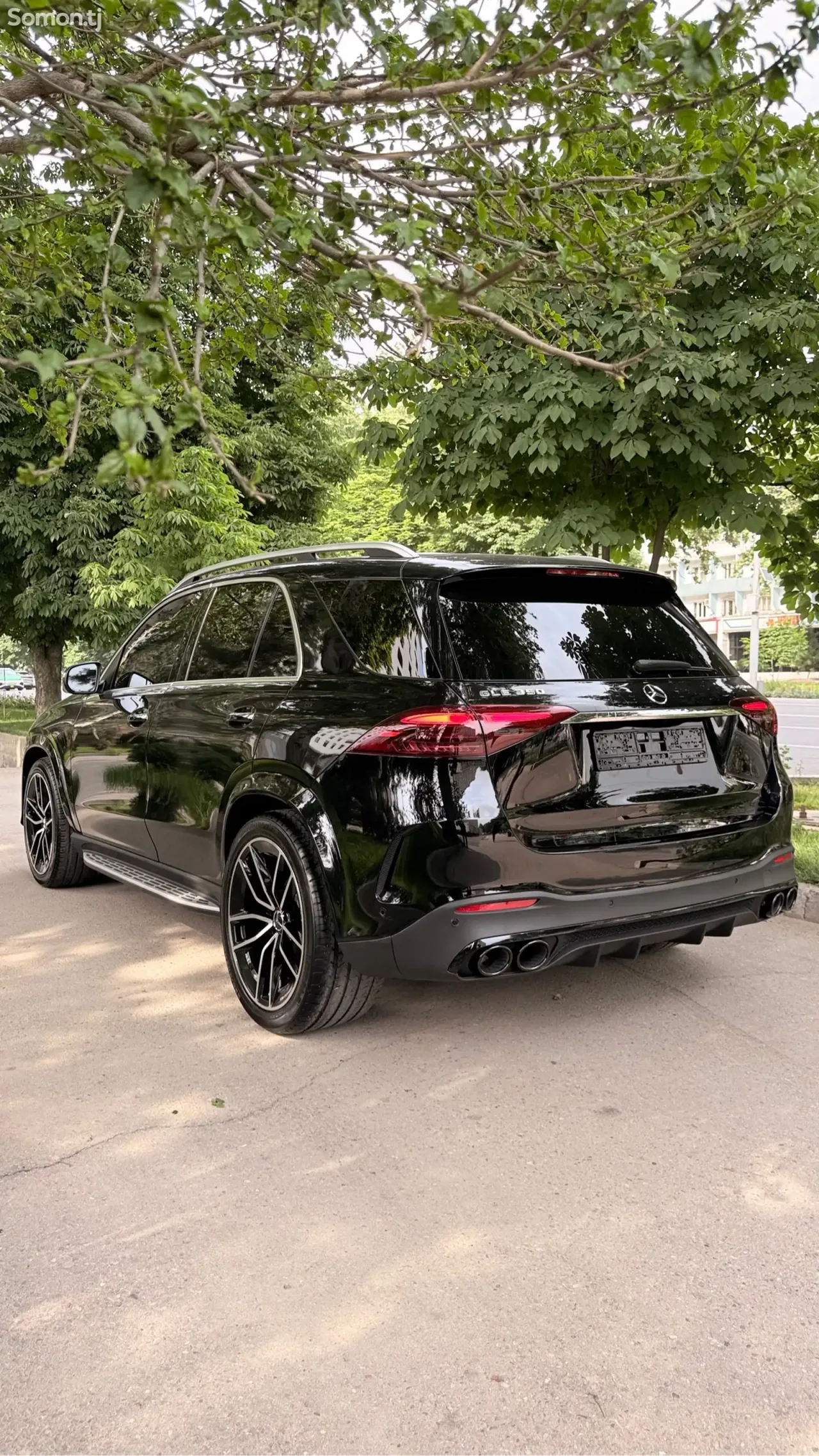 Mercedes-Benz GLE class 2024 · 3.5 AT
