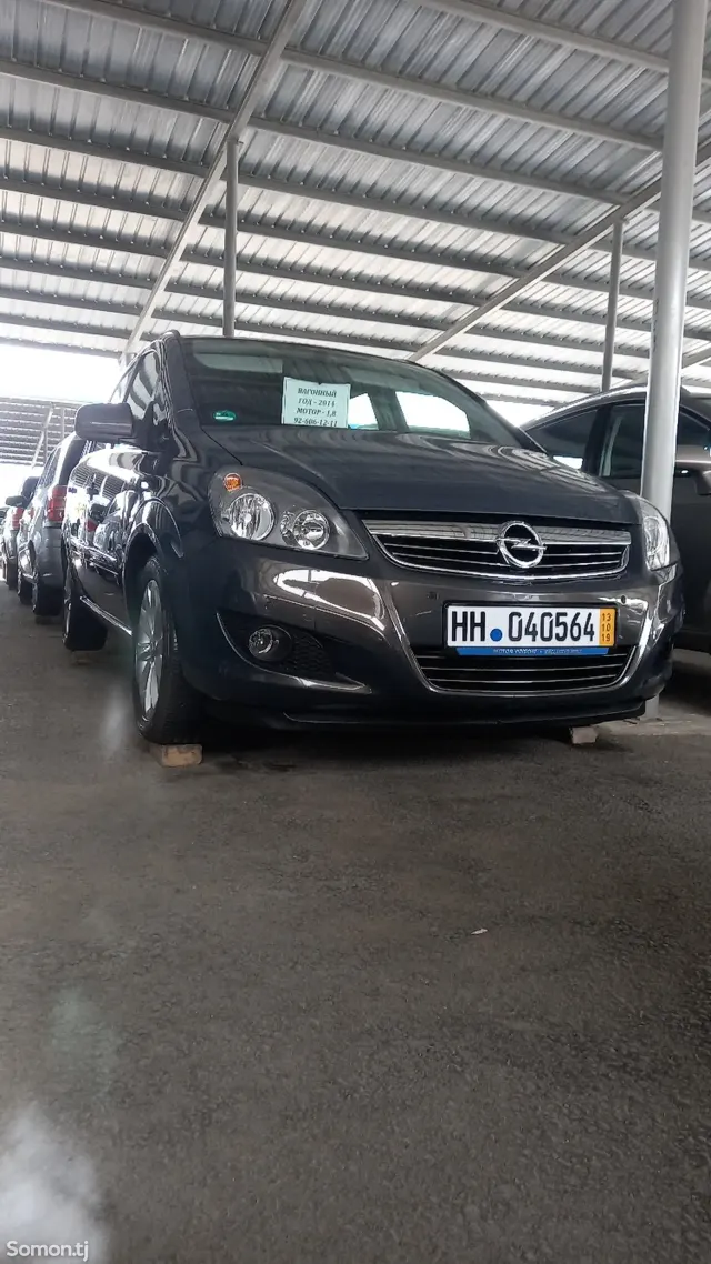 Opel Zafira 2014 · 1.8 MT