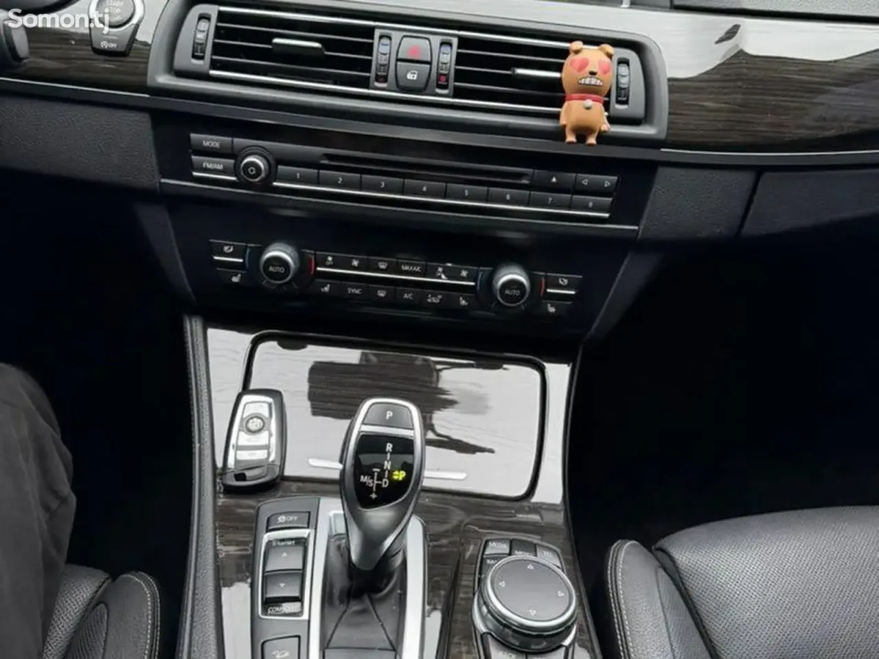 BMW 5 series 2015 · 2.8 AT