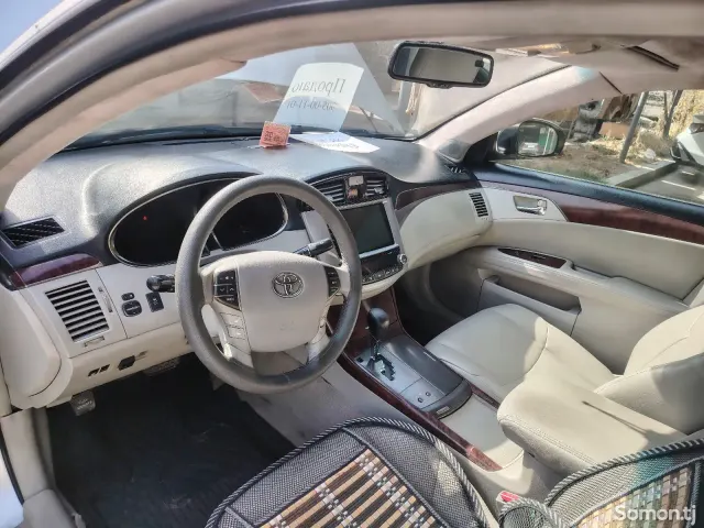 Toyota Avalon 2012 · 3.5 AT