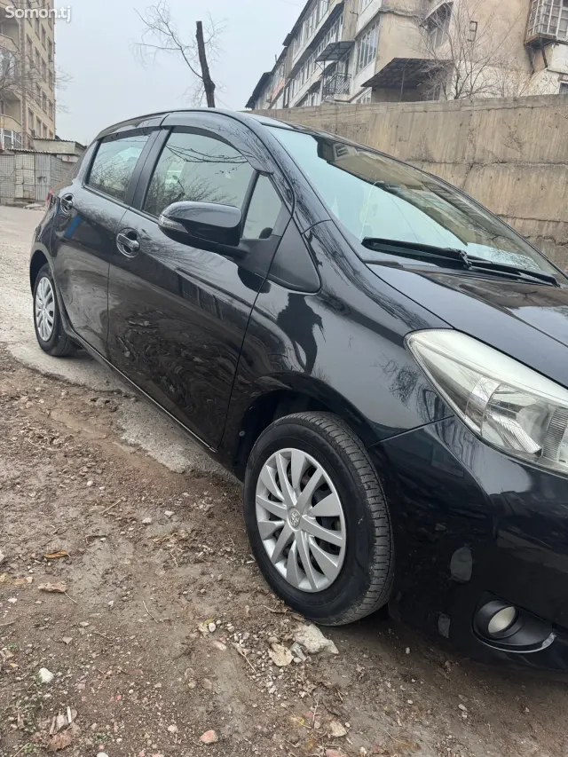 Toyota Vitz 2014 · 1.4 AT