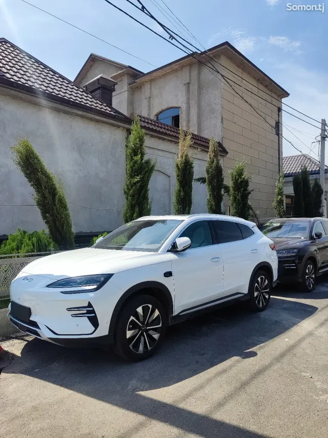 BYD Song Plus 2025 · AT